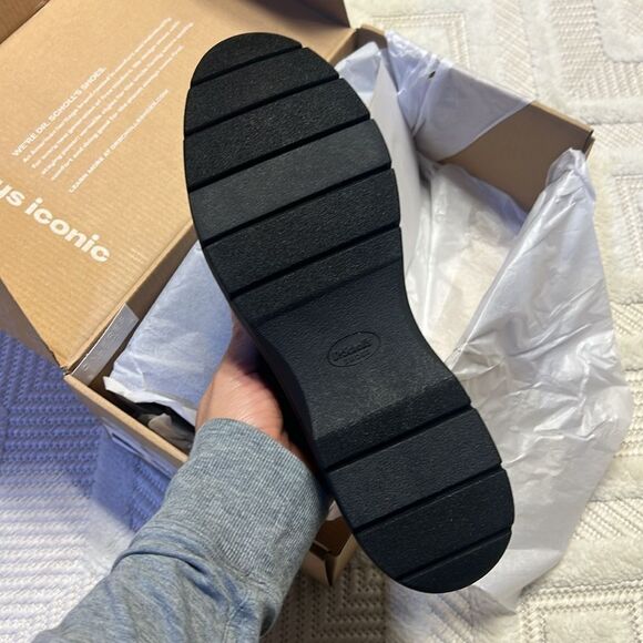 Dr. Scholl's Black Loafers - Picture 6 of 7